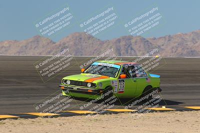 media/Oct-15-2023-Lucky Dog Racing Chuckwalla (Sun) [[f659570f60]]/2nd Stint Bowl/